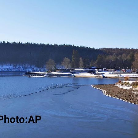 La Taniere Du Lac Robertville Luaran gambar