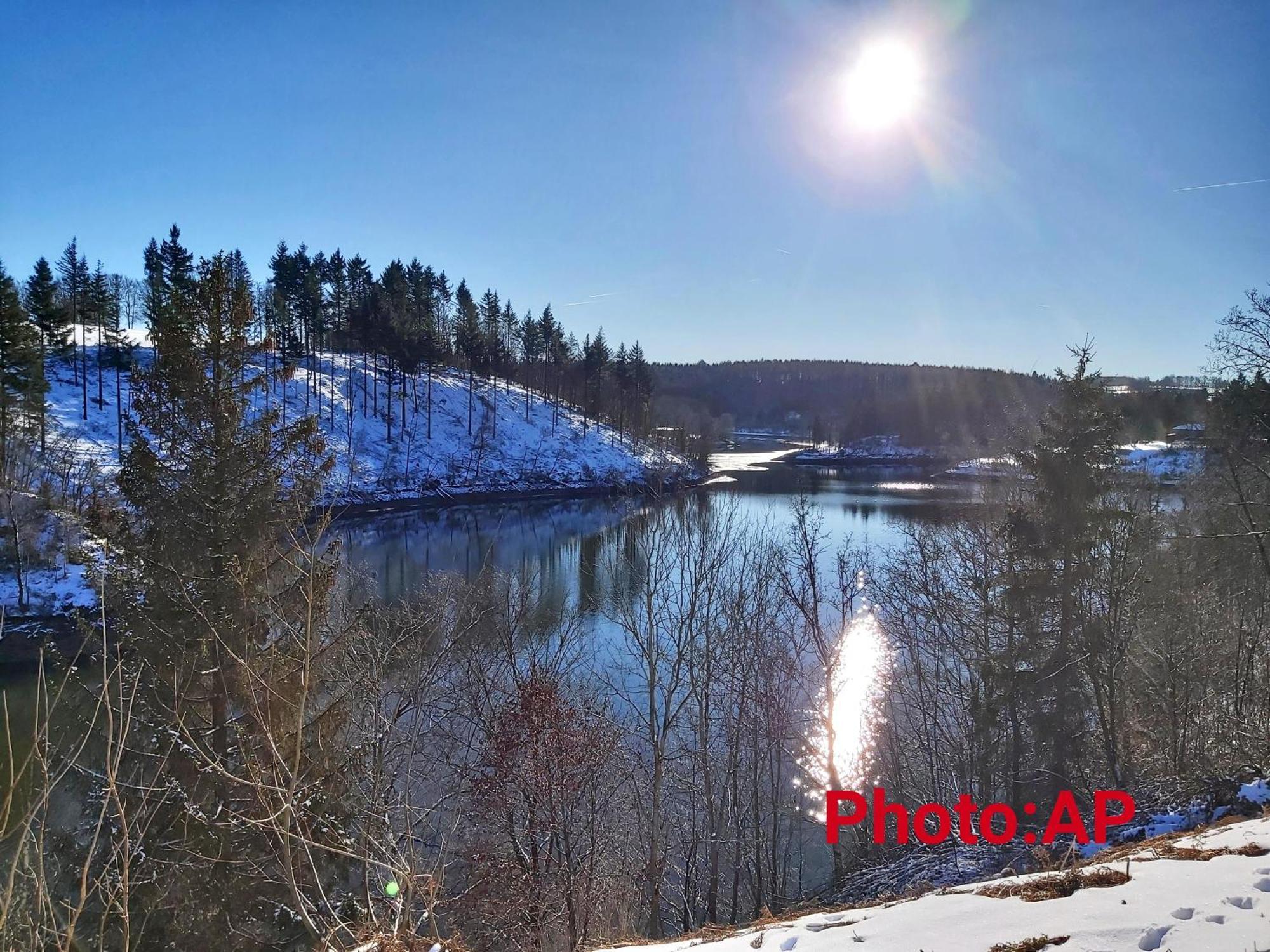 La Taniere Du Lac Robertville Luaran gambar